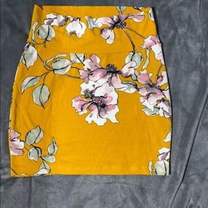 Floral print, bodycon skirt